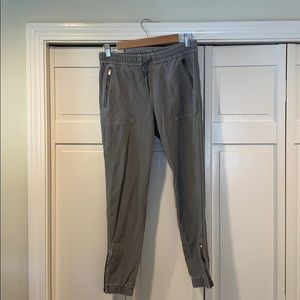 Athleta zip ankle pants